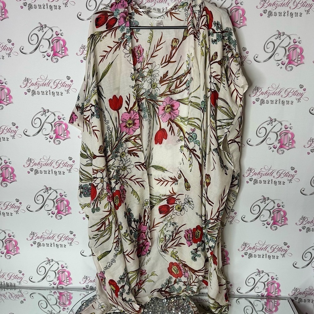 Cardigan flowers Floral Kimono with Red and Green Accents 🌺 flowy open